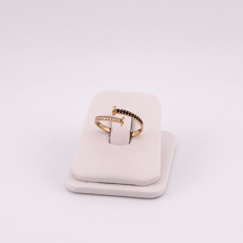 Anillo Ajustable C/p Bca/negra 14k 1.4g