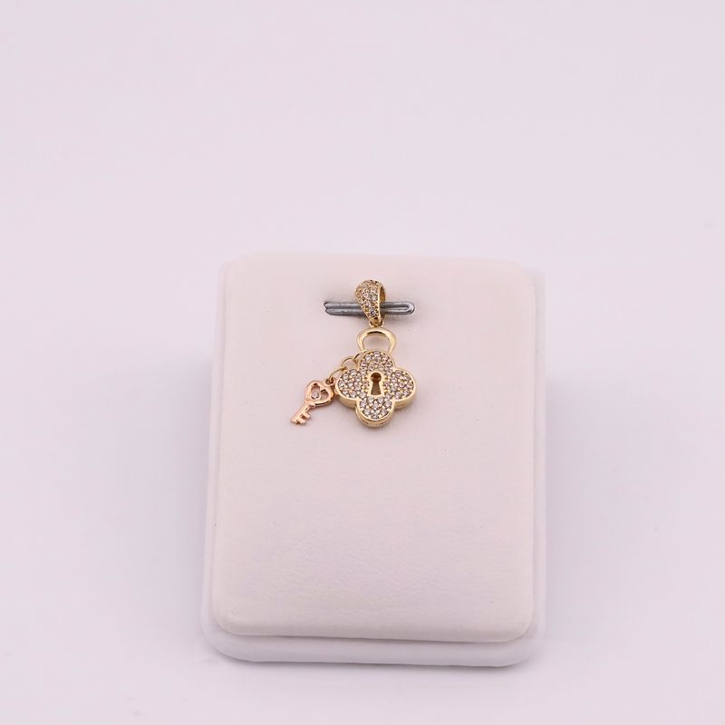 Dije Flor Candado C/p Bcas  14k 2.5g