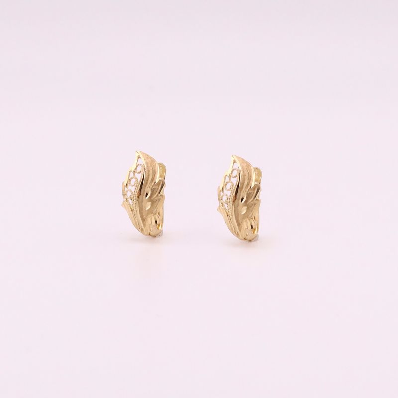 Aretes Hojas  14k 2.7g