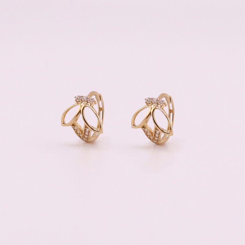Aretes Hugguies Media Mariposa 10k 1.3g