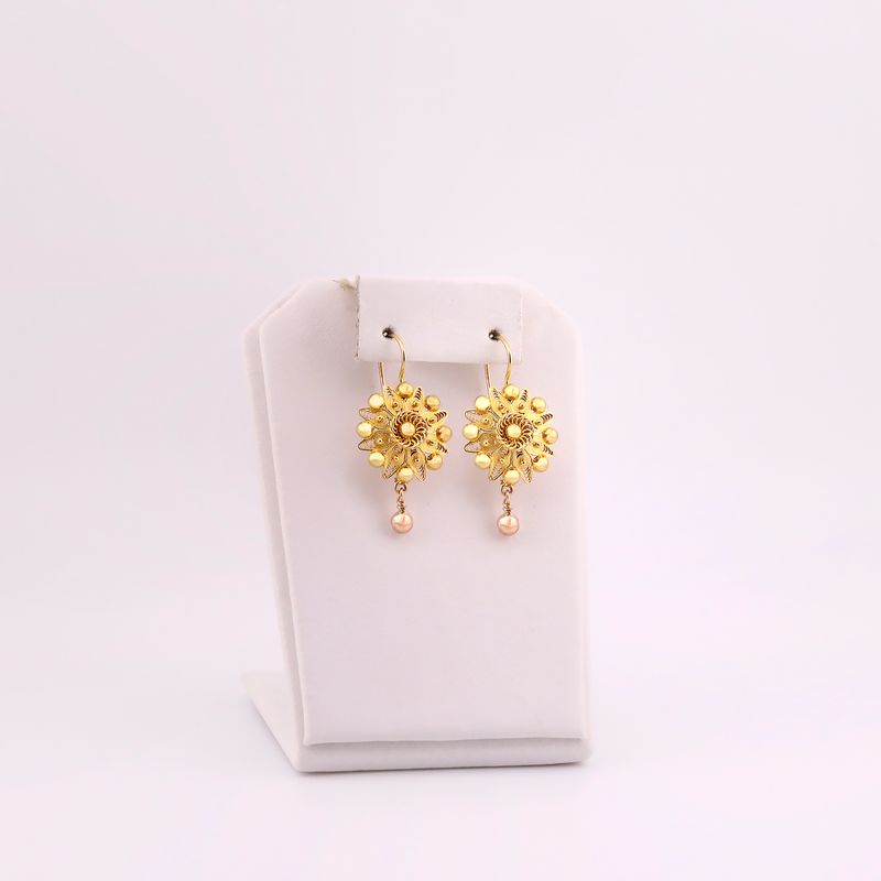 Aretes Flor 10k 4.2g