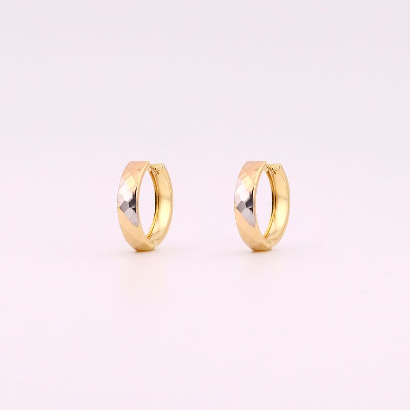 Hugguie Facetado Liso 14k 2.2g