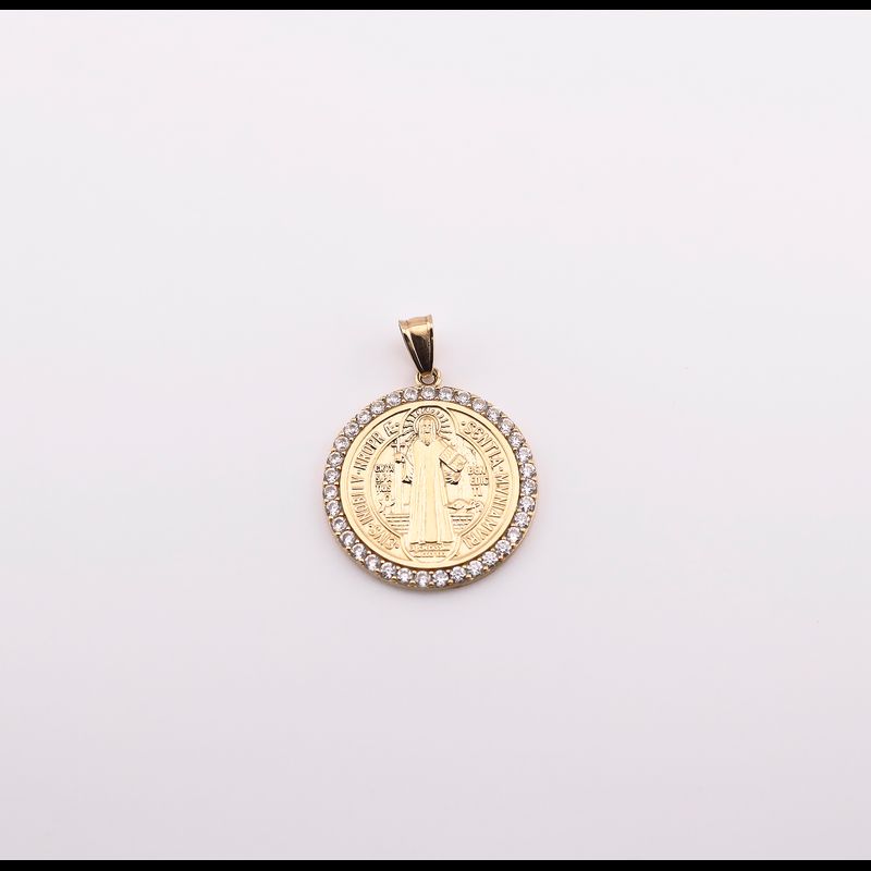 Dije San Benito  14k 3.1g