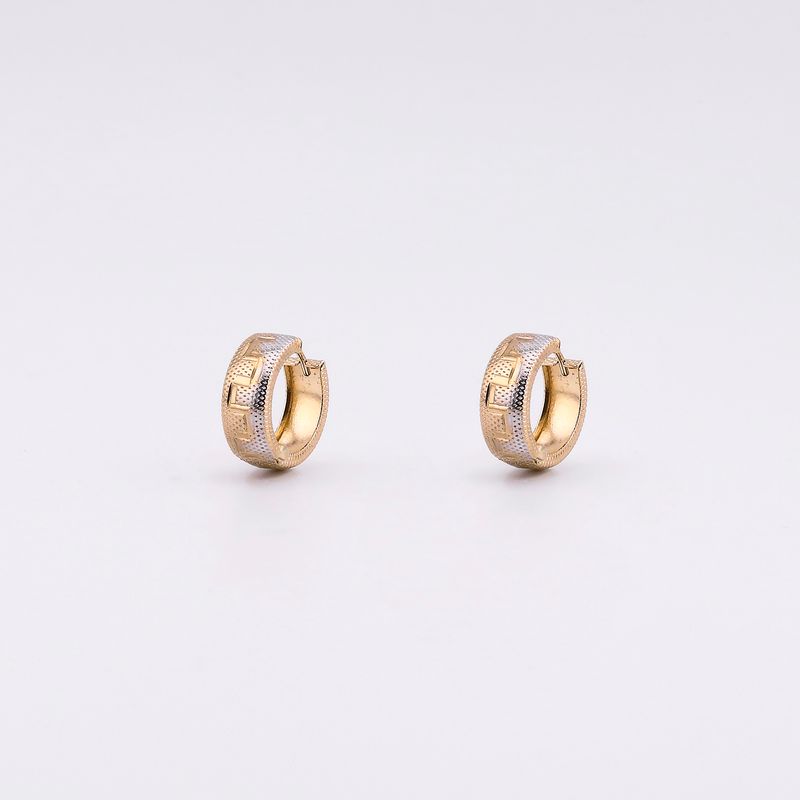 Aretes Huggies Relim Tnos  10k 2.1g