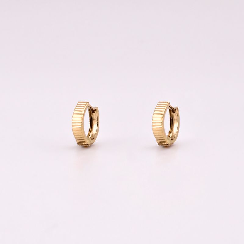 Aretes Grapa Relim. 14k 1g