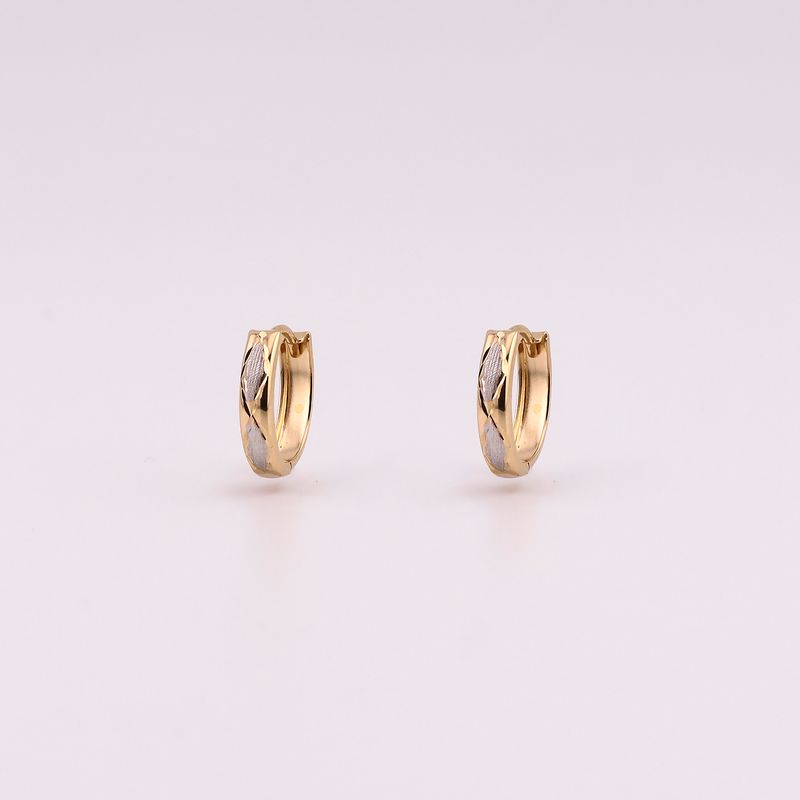 Aretes Huggies Medio Diseño Relimado 14k 1g