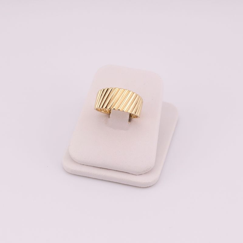 Anillo Lineas Liso 14k 2.2g # 8.5
