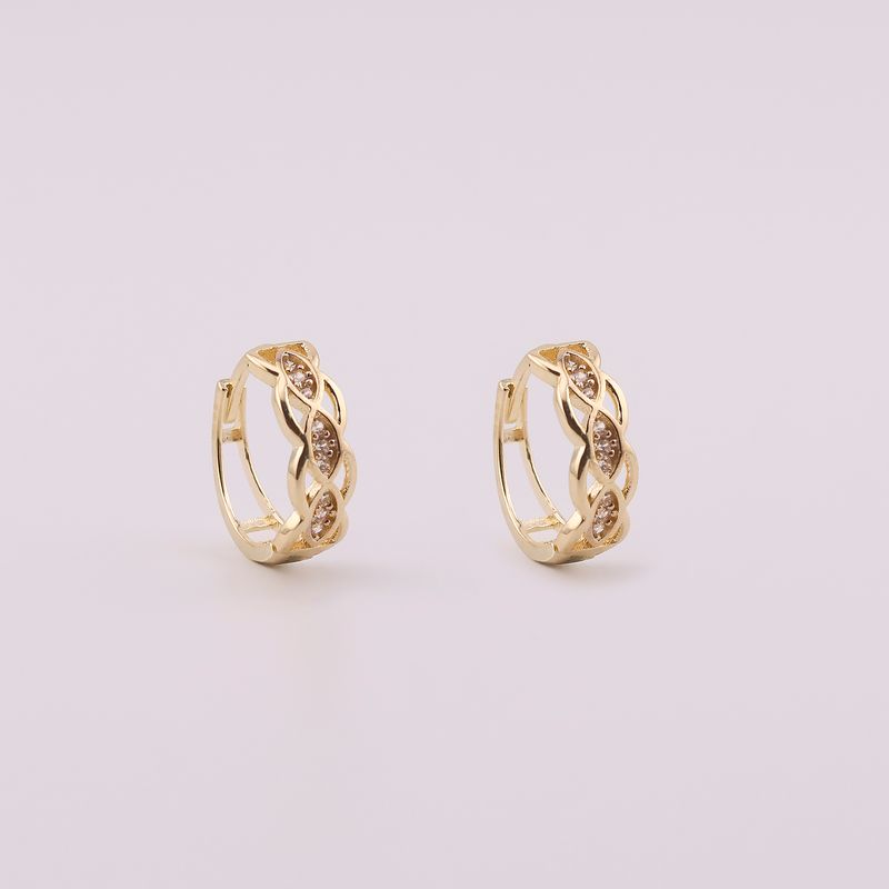 Aretes Huggie  Cruzado C/p 14k 2.2g