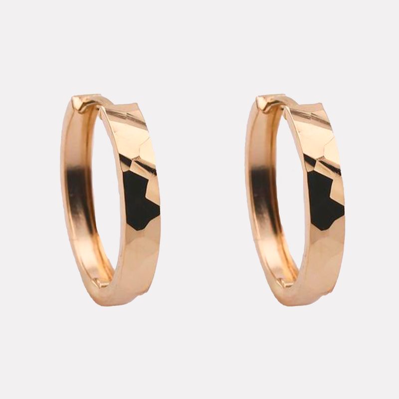 Aretes Huggie Redondo Facetado 14K 1.7g