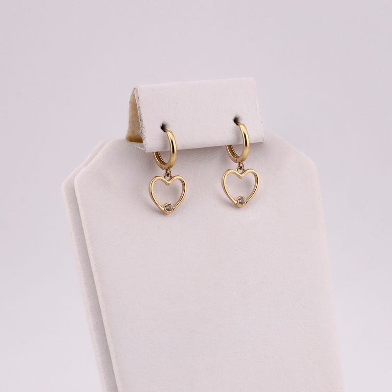 Aretes Huggies Corazon  14k 1.3g