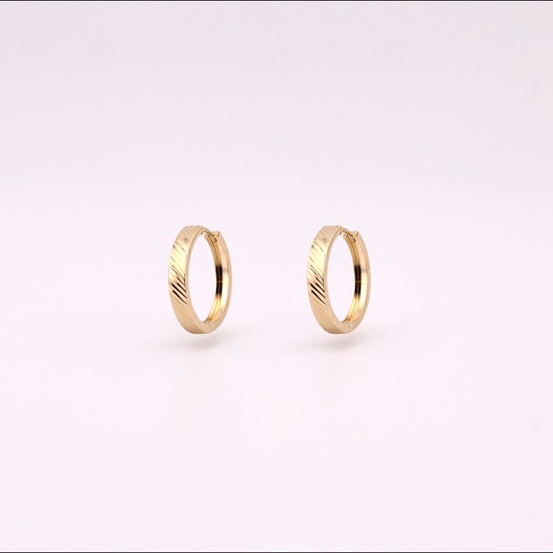 Aretes Huggie Redondo Diamant. 14k 1.7g