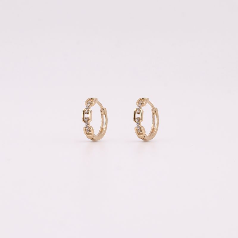 Aretes Huggie Eslabones  C/p 14k 1.5g
