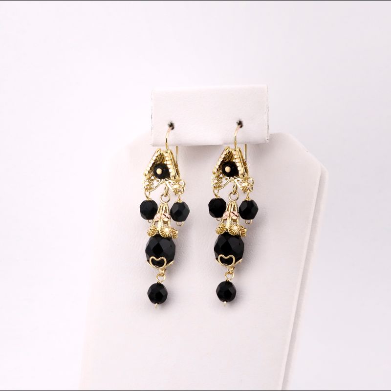 Aretes C/p Negra 10k 5.5g