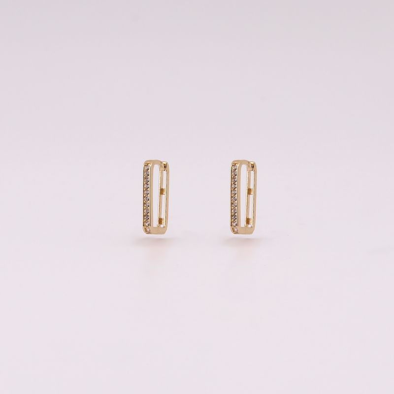 Aretes Huggie  Rect.  C/p 14k 1.4g