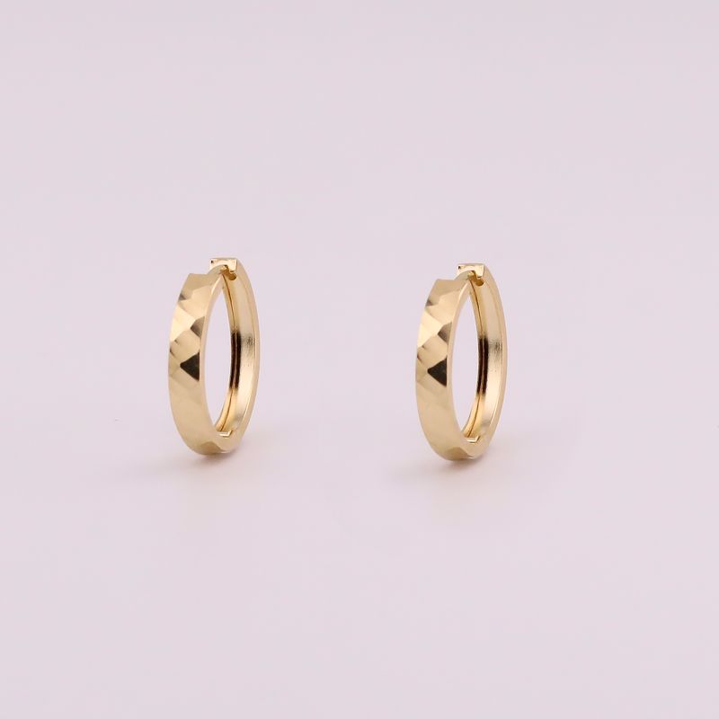 Aretes Huggie Redondo Facetado  14k 1.7g