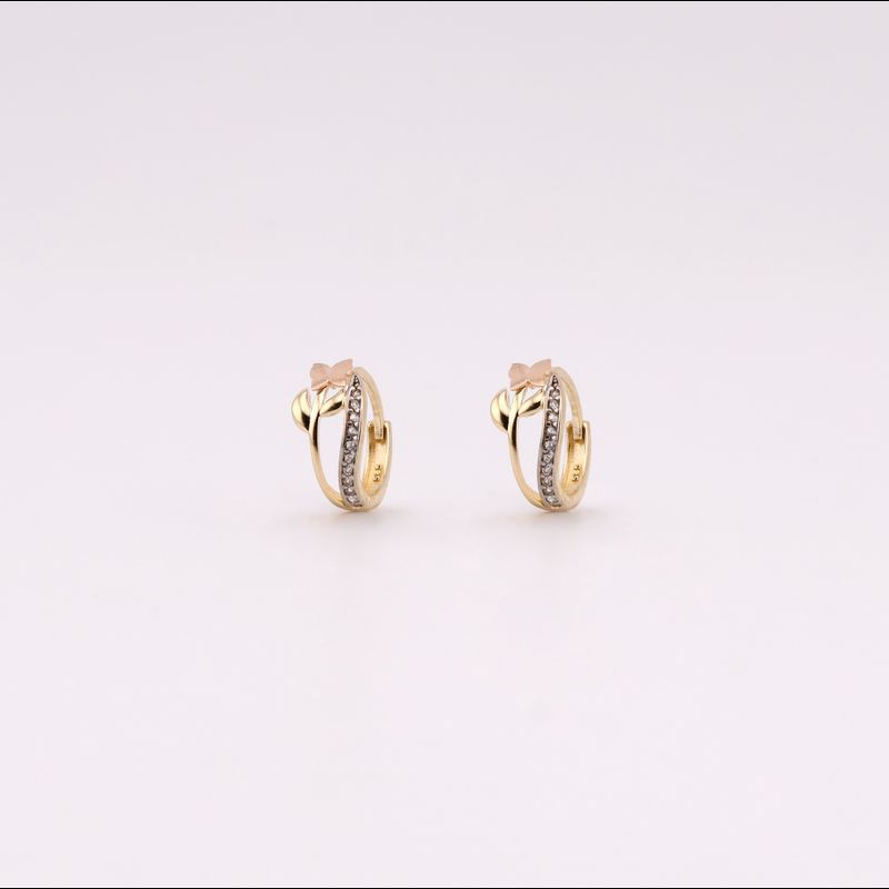 Aretes Huggie  Mariposa/ Hojas 14k 2g