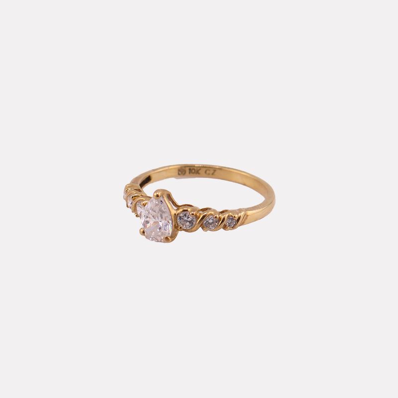 Anillo Gota C/p Bca. 10k 1.9g #7.5